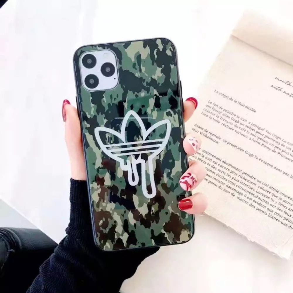 iPhone case - Picture 2 of 2